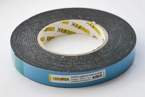 Стрічка клейка двостороння на вспіненій основі 19мм*10м чорна UNIFIX - зображення 1