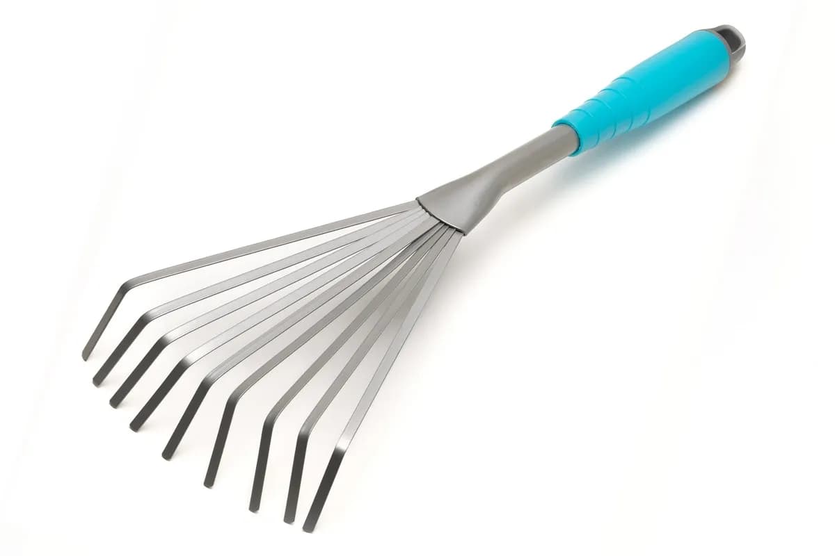 Граблі садові віялові MASTERTOOL 9 зубів 400×135 мм з пластиковою ручкою 14-6184 - зображення 1