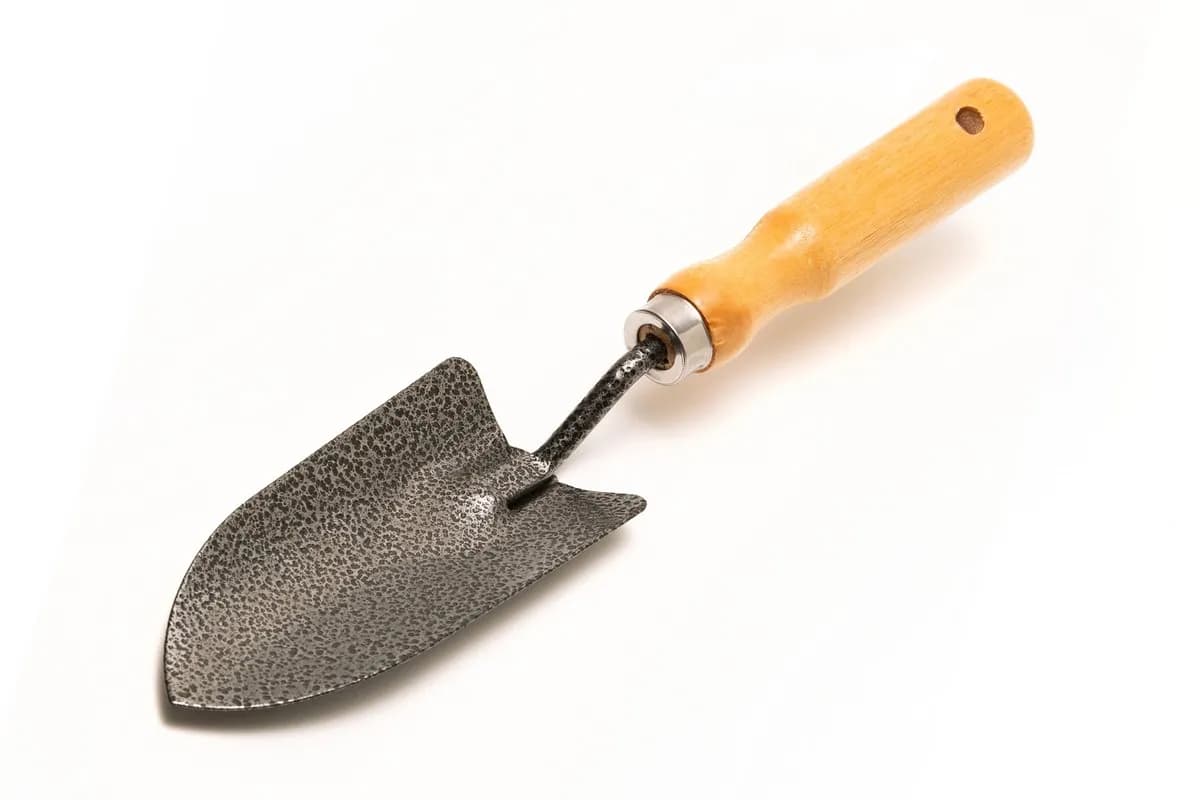 Совок садовий MASTERTOOL звужений 300×60 мм з дерев'яною ручкою 14-6188 - зображення 1