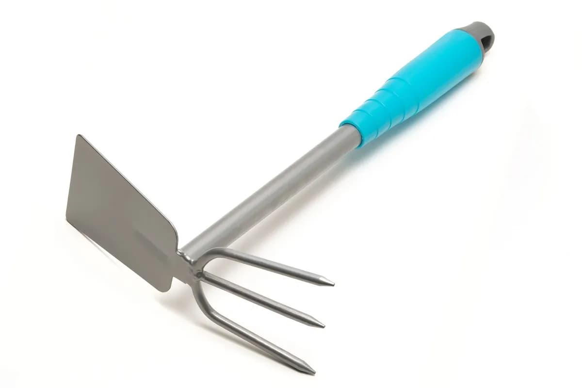 Сапа садова MASTERTOOL "Нептун" 300×190×70 мм з пластиковою ручкою 14-6181