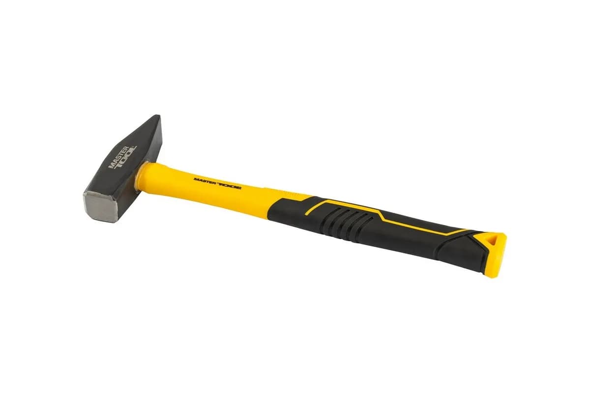 Молоток слюсарний MASTERTOOL 800 г HRC 50 рукоятка фібергласова 320 мм 02-0908 - зображення 1
