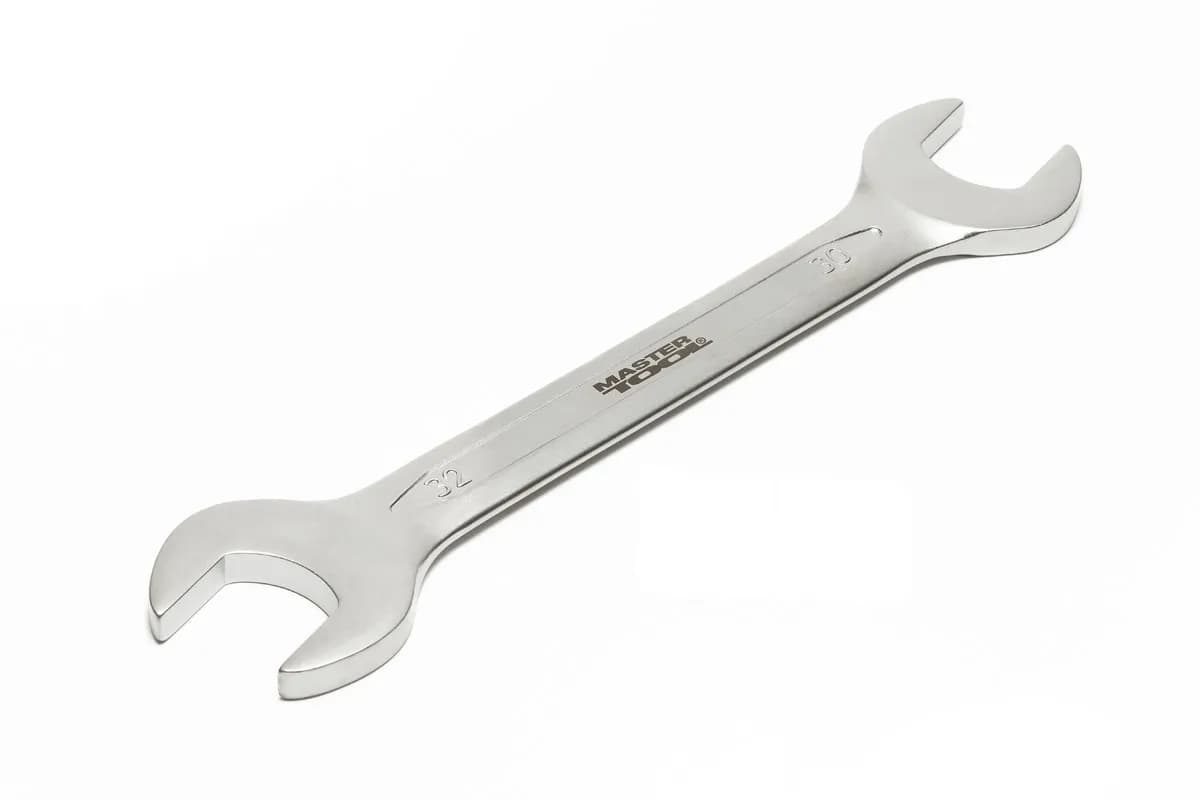 Ключ ріжковий MASTERTOOL 30×32 мм 31CrV3 COLD FORGED DIN3110 70-3032