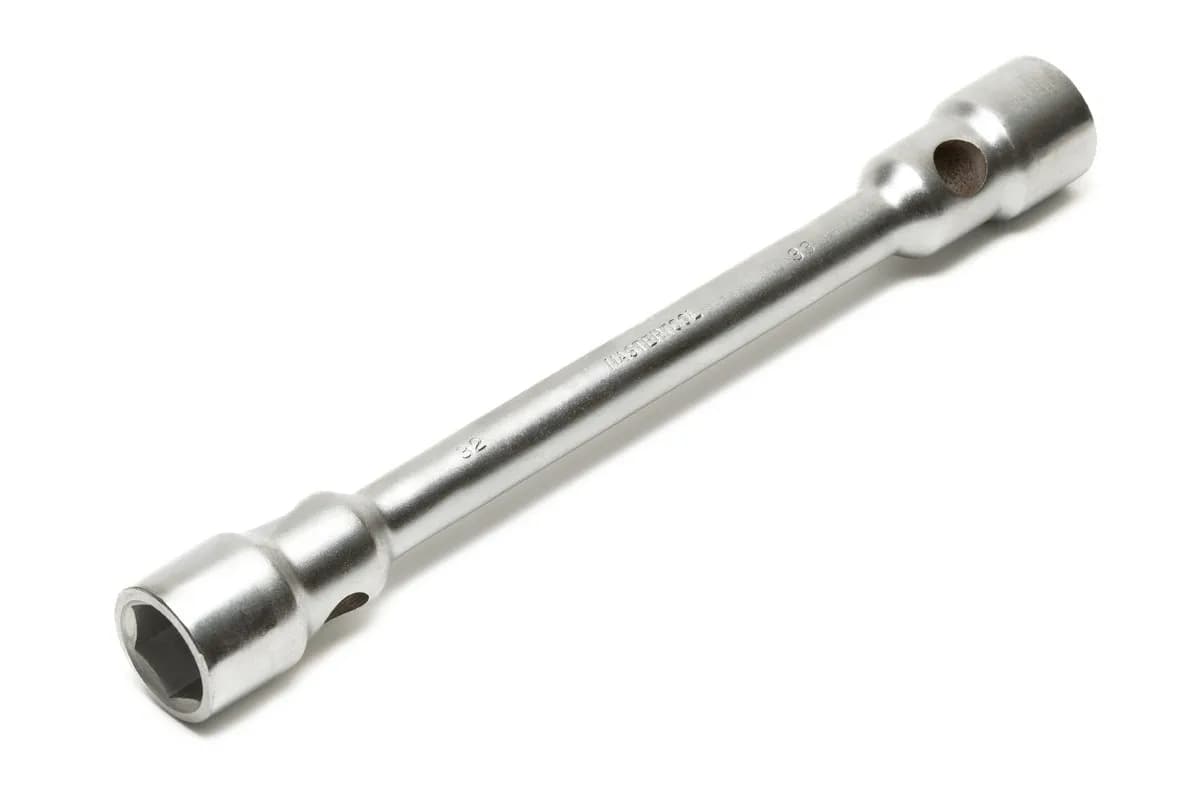 Ключ балонний MASTERTOOL 32×33 мм 400 мм CrV 73-3233 - зображення 1